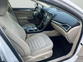 Ford Fusion Hybrid 2018 SE 4p Sedan