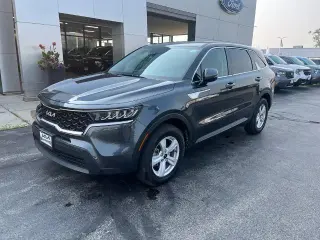Kia Sorento 2022 LX 4p SUV