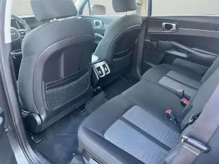 Kia Sorento 2022 LX 4p SUV