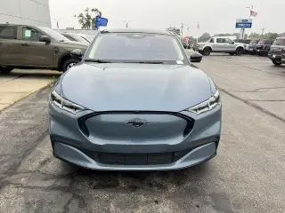 Ford Mustang Mach-E 2023 AWD Premium 4dr SUV