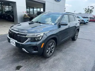 Kia Seltos 2024 AWD S 4p SUV