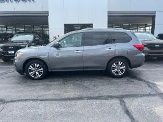 Nissan Pathfinder 2019 S 4dr SUV