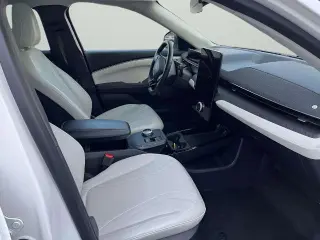 Ford Mustang Mach-E 2024 AWD Premium 4dr SUV