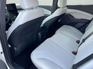 Ford Mustang Mach-E 2024 AWD Premium 4dr SUV