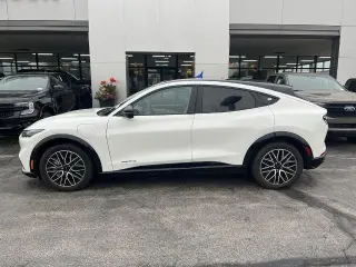 Ford Mustang Mach-E 2024 AWD Premium 4dr SUV