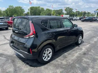 Kia Soul 2025 LX 4p Crossover
