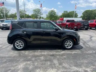 Kia Soul 2025 LX 4p Crossover