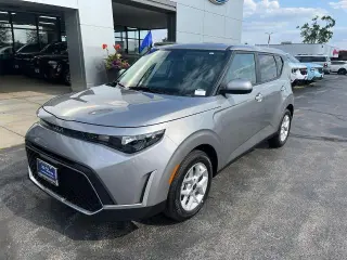 Kia Soul 2025 LX 4 puertas Crossover
