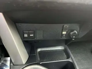 Toyota RAV4 2018 LE 4dr SUV