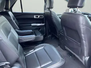 Ford Explorer 2023 AWD XLT SUV 4p.