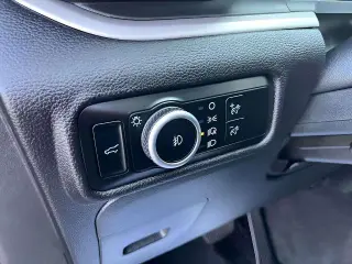 Ford Explorer 2023 AWD XLT SUV 4p.