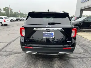 Ford Explorer 2023 AWD XLT SUV 4p.