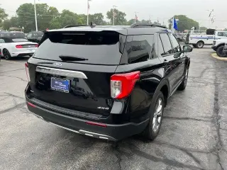 Ford Explorer 2023 AWD XLT SUV 4p.