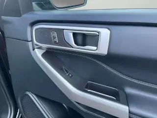 Ford Explorer 2023 AWD XLT SUV 4p.
