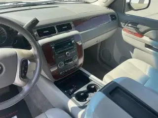 2013 Chevrolet SUBURBAN LT