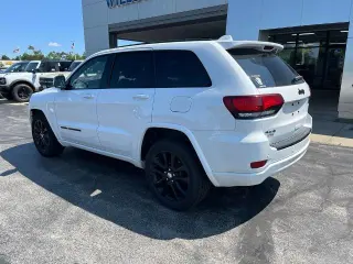 Jeep Grand Cherokee 2018 4x4 Laredo SUV de 4 puertas