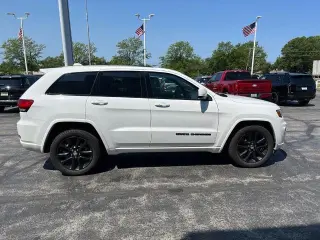 Jeep Grand Cherokee 2018 4x4 Laredo SUV de 4 puertas