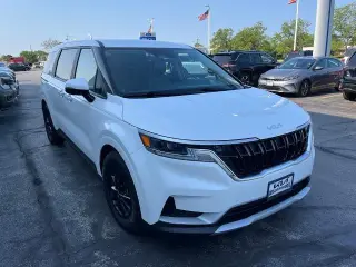 Kia Carnival 2022 LX 4p Minivan