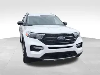 Ford Explorer 2023 AWD XLT SUV de 4 puertas