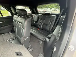 Ford Explorer 2025 AWD ST-Line SUV de 4 puertas