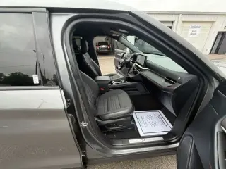 Ford Explorer 2025 AWD ST-Line SUV de 4 puertas