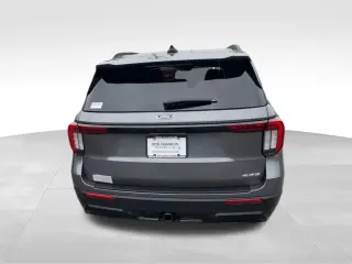 Ford Explorer 2025 AWD ST-Line SUV de 4 puertas