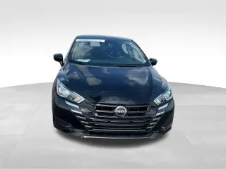 Nissan Versa 2023 SV Sedán de 4 puertas