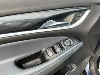 Buick Enclave 2023 Essence Crossover de 4 puertas