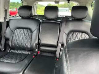 Nissan Armada 2021 4x4 Platinum SUV de 4 puertas