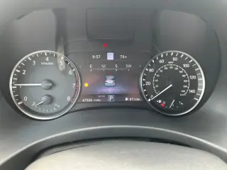 Nissan Armada 2021 4x4 Platinum SUV de 4 puertas