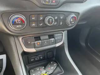 GMC Terrain 2023 AWD AT4 SUV de 4 puertas