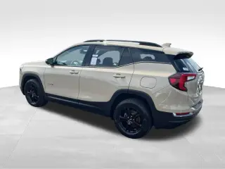GMC Terrain 2023 AWD AT4 SUV de 4 puertas