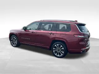 Jeep Grand Cherokee L 2022 4x4 Overland SUV de 4 puertas