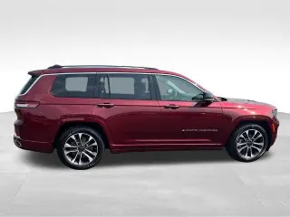 Jeep Grand Cherokee L 2022 4x4 Overland SUV de 4 puertas