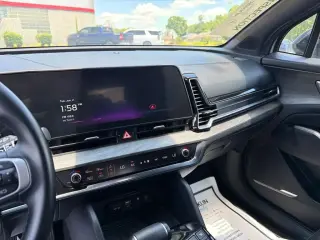 Kia Sportage 2024 AWD X-Line 4p SUV