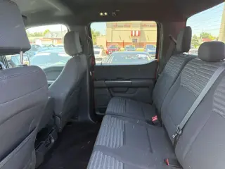 Ford F-150 2023 4x4 XL 4p SuperCrew 5.5 ft. SB