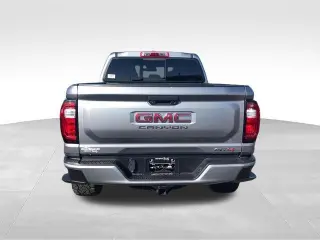 GMC Canyon 2023 4x4 AT4 4p. Crew Cab 5 ft. SB