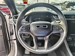 Jeep Grand Cherokee 2024 4x2 Limited SUV de 4 puertas