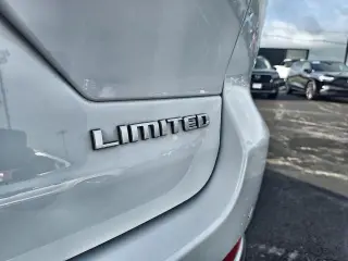 Jeep Grand Cherokee 2024 4x2 Limited SUV de 4 puertas