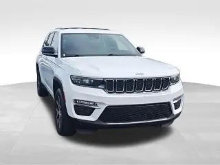 Jeep Grand Cherokee 2024 4x2 Limited SUV de 4 puertas