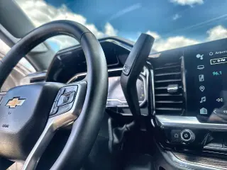 Chevrolet Silverado 1500 2023 4x4 LT Cabina Doble 4p caja de 5.8 pies con 2FL