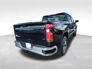 Chevrolet Silverado 1500 2023 4x4 LT Cabina Doble 4p caja de 5.8 pies con 2FL