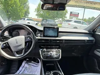Lincoln Corsair 2022 tracción en las cuatro ruedas (AWD) Standard SUV de 4 puertas
