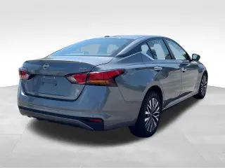 Nissan Altima 2024 2.5 SV 4p Sedán