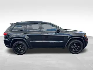 Jeep Grand Cherokee 2019 4x4 Laredo 4p SUV