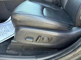 Kia Carnival 2024 LX 4 puertas Mini-Van