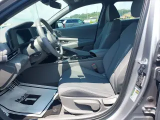 Hyundai ELANTRA 2026 SEL Sport Sedán 4 puertas