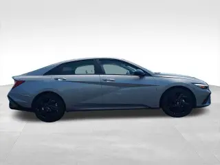 Hyundai ELANTRA 2026 SEL Sport Sedán 4 puertas