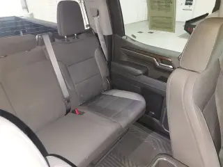 Chevrolet Silverado 1500 2023 4x4 RST 4p Camión Cabina Completa 5.8 pies CB