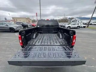 Ford F-150 2023 4x4 XLT 4p. SuperCrew 5.5 pies CB